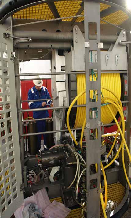 COURSES CONTENT We provide a variety of training courses designed to gain an overview of the ROV Pilot Technician work, from technical skills for a correct operation of the ROV and it s maintenance,