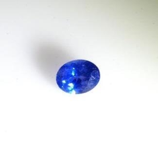 Sapphire Sri Lanka. Oval brilliant. Rich velvety medium dark blue. Eye clean. Measures 5.2x4x2.5mm.weight is 0.