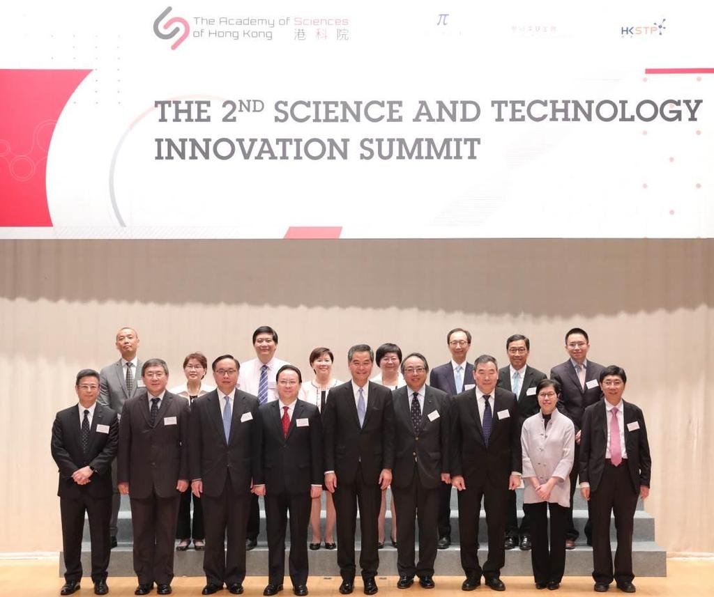 Group photo of The Honourable CY Leung, The Chief Executive of HKSAR (front row, middle);