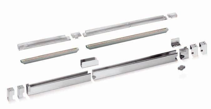 All LED inserts out of the LEDLUX linear programme (page 67-96) can be integrated mechanically without tools.