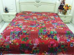 Paisley Design Bed