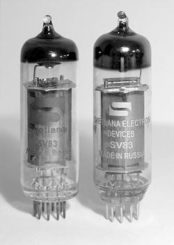 OUTPUT TUBE WARNING The SE84ZS is designed to use either EL84 output tubes or SV83 output tubes. No adjustments are needed when switching from one to the other.