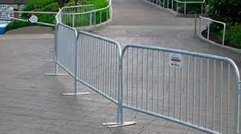 Crowd Control Barriers (FCGS04) ound Top Barriers Fabrication Barriers ound Top Barriers This clever design is constructed using