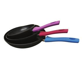 Induction Coloured 1x fry pan blue 1x fry pan violet 1x fry