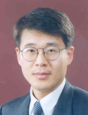 His current major activity is focused on the development of technologies for nano-scale Flash memory device. Donggun Park received the B.S., M.S., degrees from Sogang University, Seoul, Korea, and Ph.