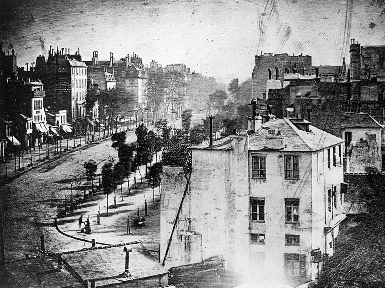 Louis-Jacques-Mandé Daguerre, Le Boulevard du Temple, 1839, Daguerreotype.