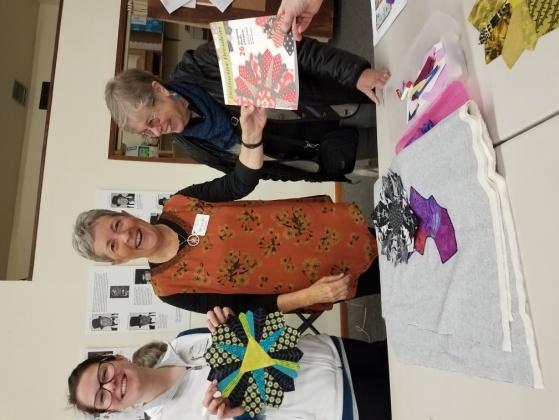 Check Us Out! Thank you, Merrie Jo, for taking us on a delightful book walk through Distinctive Dresdens written by Katja Marek. Your samples were stunning!