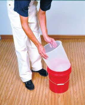 Our pail liners can be used with liquids, pastes, or powders 05115 5 Quart Pail Liner Case