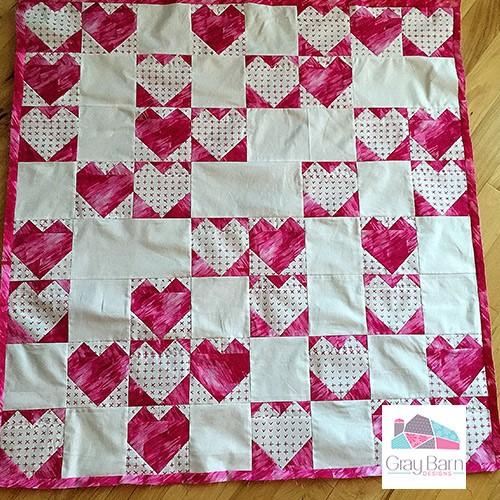 Heartland Modern Designed by Cindy Kratzer of Gray Barn Designs (www.graybarndesigns.com) Gray Barn Designs Falling in love can be easy and happen before you know it just like making this quilt!