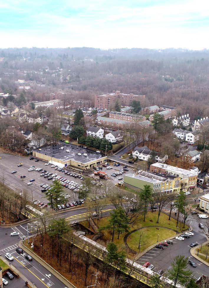 EXECUTIVE SUMMARY OFFERING PRICE $7,450,000 CAP RATE 5.50% HOMEGOODS ADDRESS 3 East Main Street, Mount Kisco, NY 10549 PPSF $300.