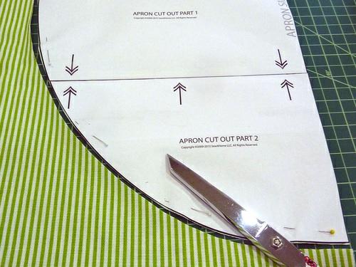 front 1. Find the front body panel. 2. Use the armhole pattern to cut the armhole curve from both upper corners of the panel.