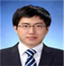 1986. He received the B.S. and M.S. degrees in electronic and electrical engineering from Hongik University, Seoul, Korea, in 2013 and 2015, respectively. He is currently working in Moasoft Co., Ltd.