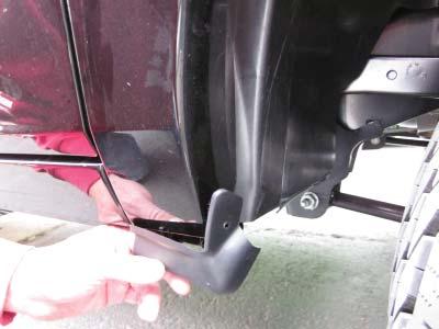 PLASTIC BUMPER ONLY: Remove two factory installed tufl ocks. 7 8 Two Clip locations.