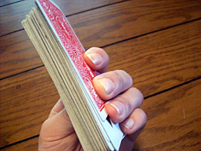 } Card Magic [ 6. Grip the deck so your fingers touch both bottom cards.