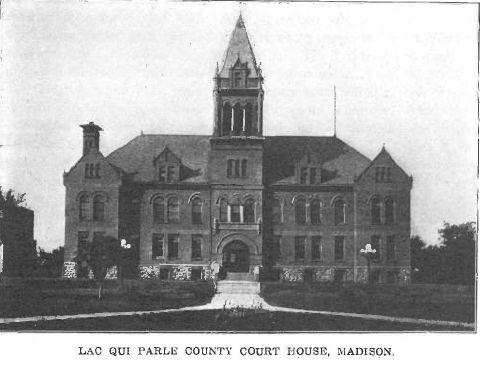 \ Lac qui Parle Court House Madison, Minnesota Date: 1916