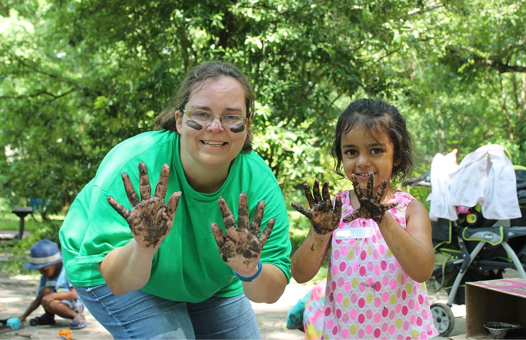 SNEAK-A-PEEK NATURE NIGHTS Select Wednesdays from 6:30 to 8 pm ** NOTE: NEW POLICIES THIS SUMMER ** Cost: $5/person ages 2+ (including adults) Advance registration is required. Limit 50 people.