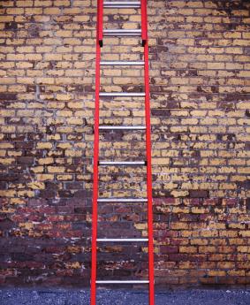 How high up the wall will the ladder reach? Round to the nearest tenth. Draw a diagram. 8 ft b 3.
