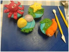 Family Cupcake Workshops 1 hour 30 minute workshops specially designed for families. Come and learn how to model in sugar paste and create a variety of easy but effective cupcake toppers.