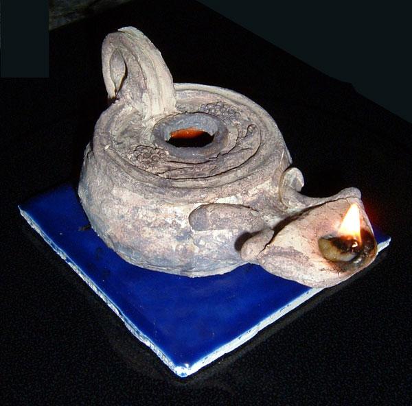 History (Archaeology) Ancient Oil Lamps History Archaeology Read a brief overview of ancient oil lamps. Then make an authentic reproduction of an oil lamp.