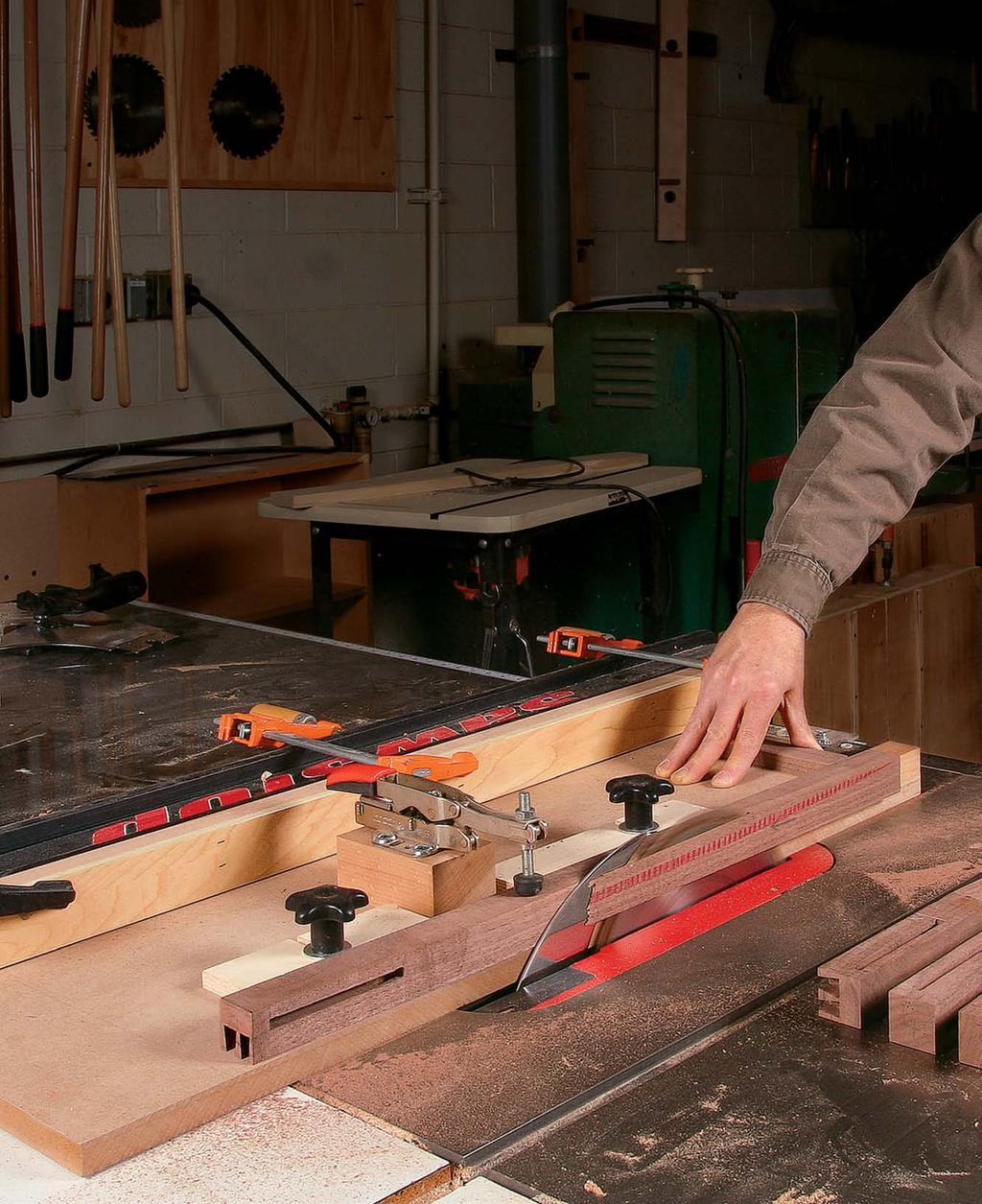 Perfect Tapers on the Tablesaw Make