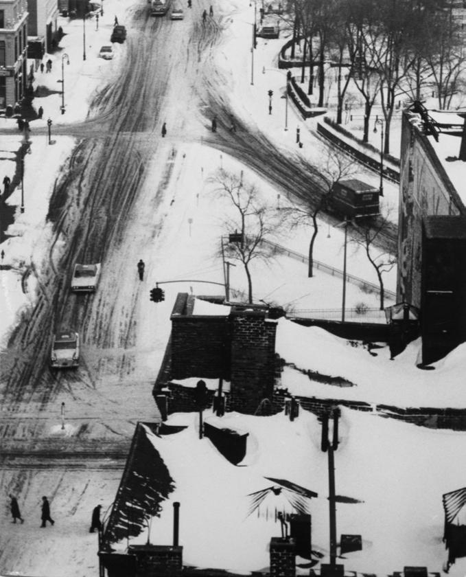[actual size] Snow Covered Streets and Roof Tops, January 30, 1961