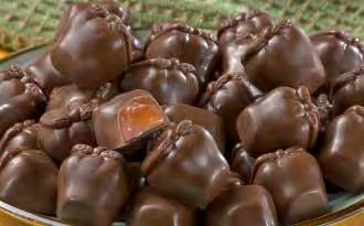 00 5102 5317 5102 PECAN CARAMEL CLUSTERS Chocolates con Nueces Roasted pecans